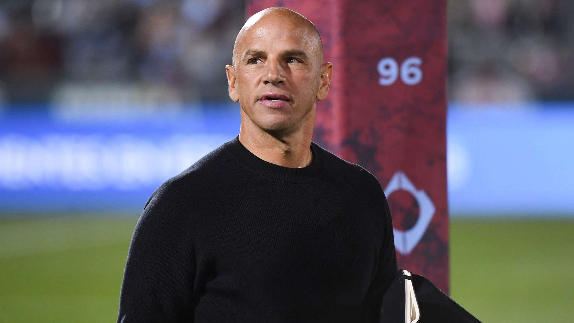 英超焦点战切尔西对决富勒姆双方争夺三分展现实力斗志